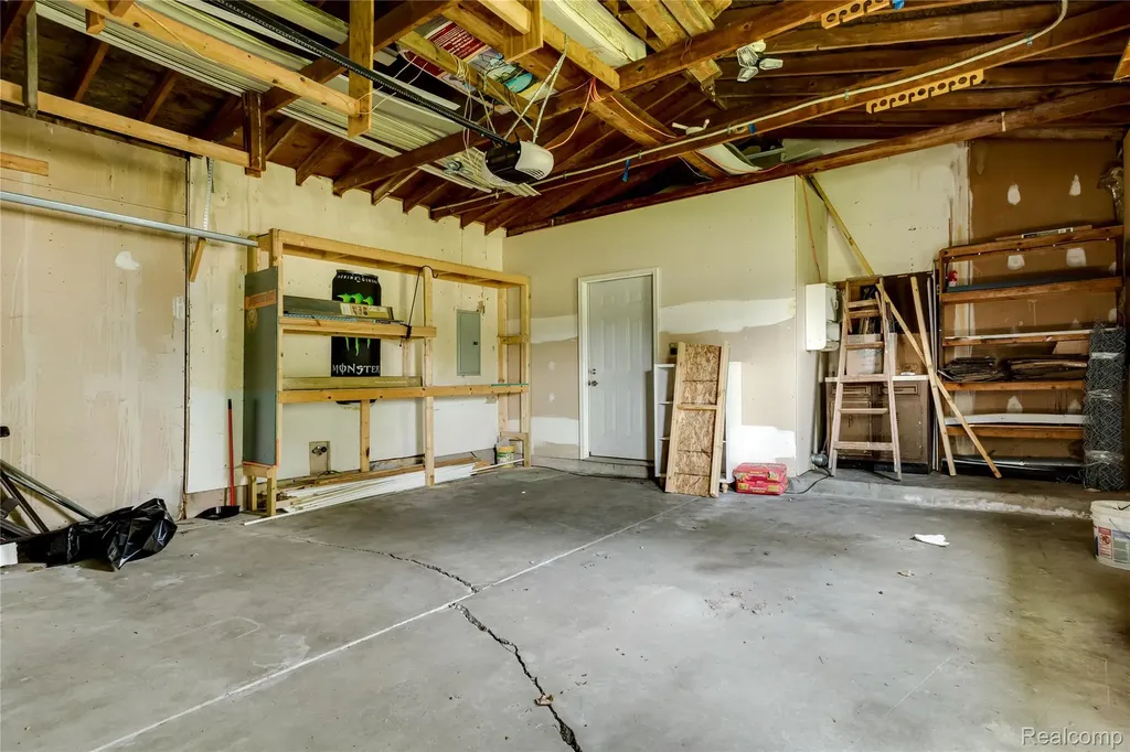 5410 Rushmore Pass Grand Blanc Charter Township MI 48439