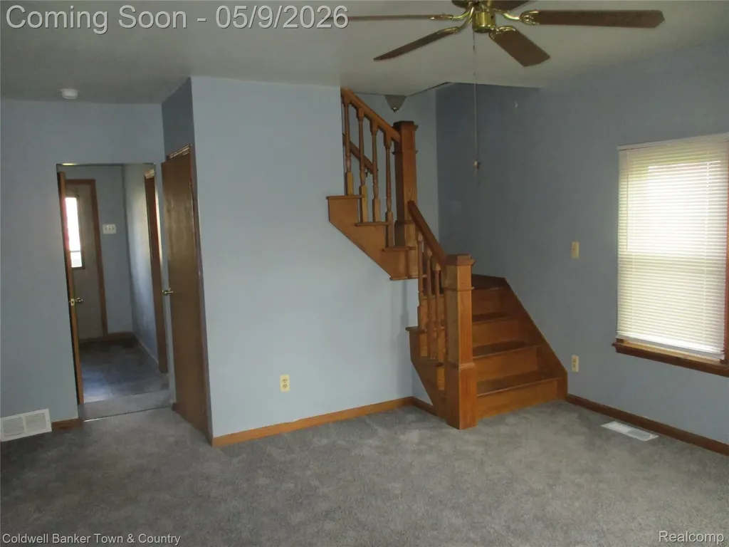 5656 Monroe Street Dearborn Heights City MI 48125