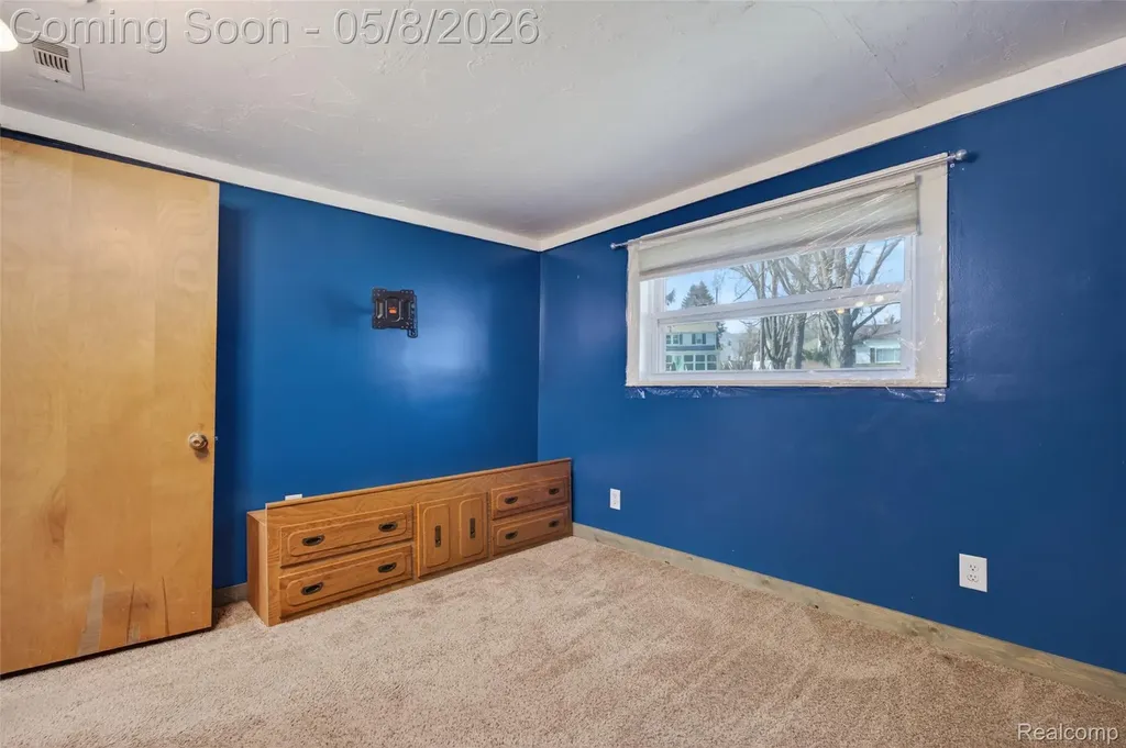29157 S Wesley Avenue Flat Rock City MI 48134