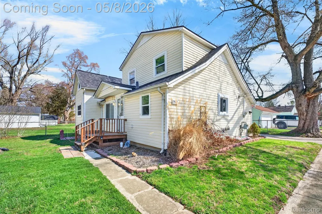 29157 S Wesley Avenue Flat Rock City MI 48134