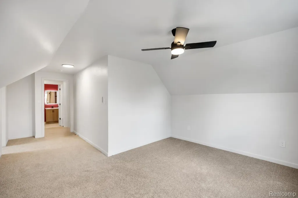 8914 Charlevoix Street Detroit City MI 48214