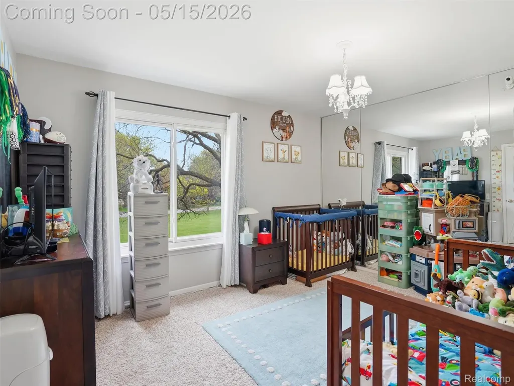 42231 Toddmark Lane Clinton Charter Township MI 48038