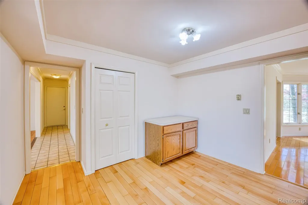 27966 Trailwood Court Farmington Hills City MI 48331