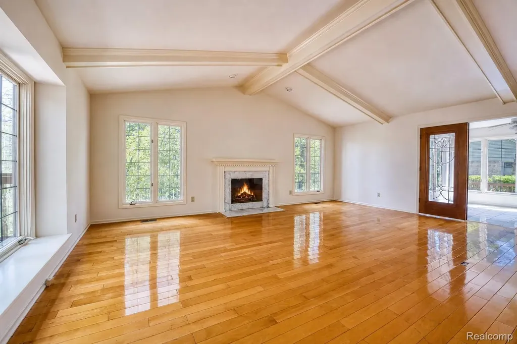 27966 Trailwood Court Farmington Hills City MI 48331