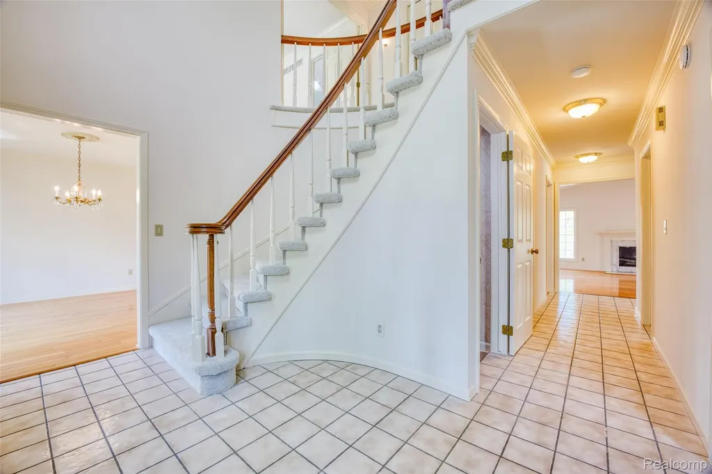 27966 Trailwood Court Farmington Hills City MI 48331