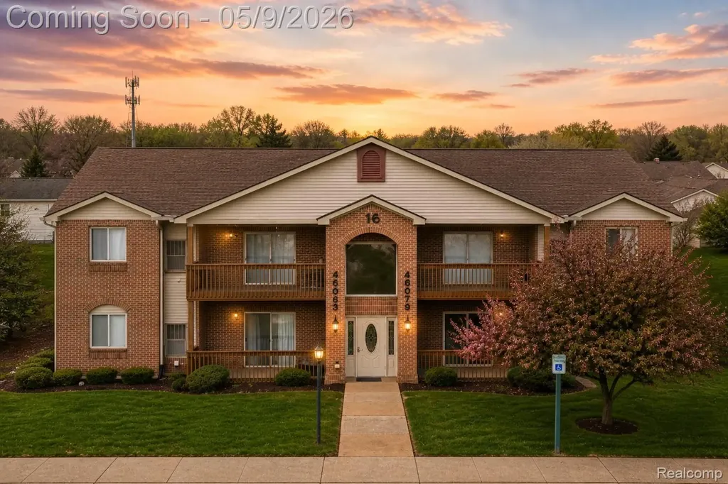46075 Tallgrass Court Van Buren Charter Township MI 48111