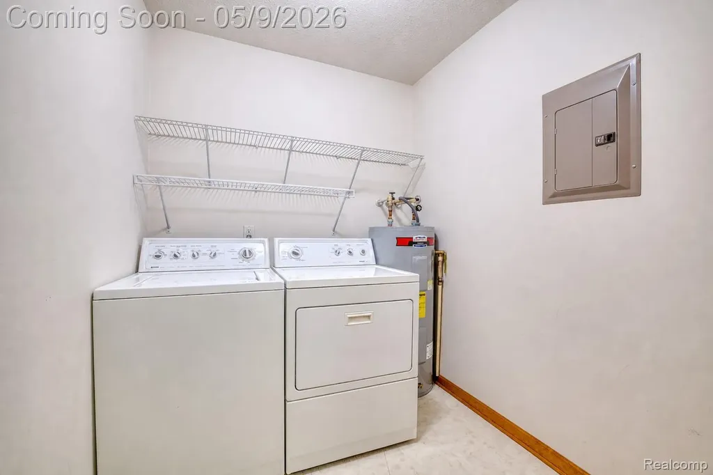 46075 Tallgrass Court Van Buren Charter Township MI 48111