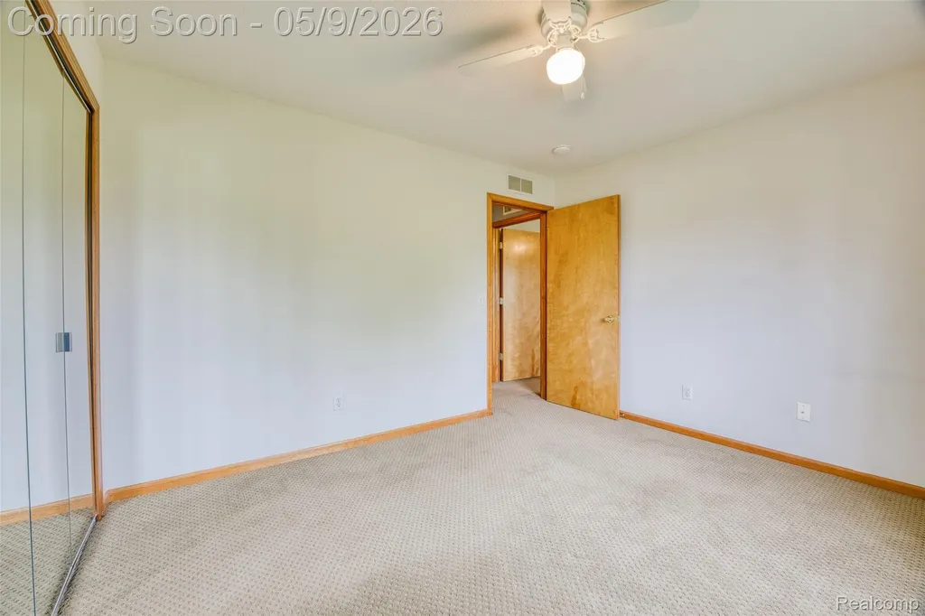 46075 Tallgrass Court Van Buren Charter Township MI 48111