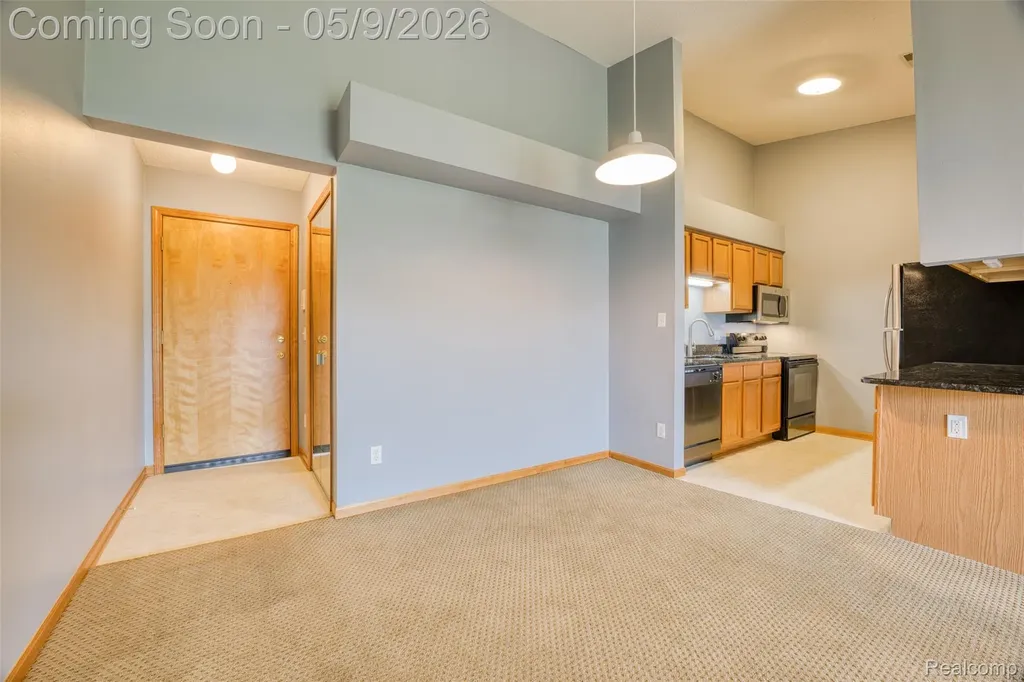 46075 Tallgrass Court Van Buren Charter Township MI 48111