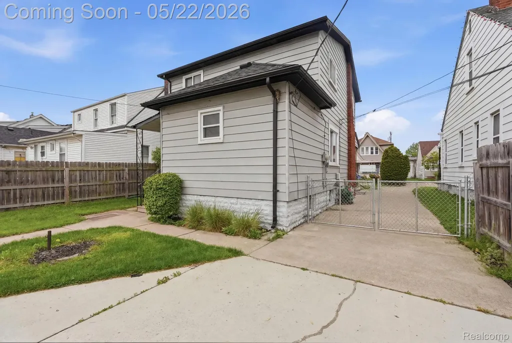 18616 Ruth Street Melvindale City MI 48122