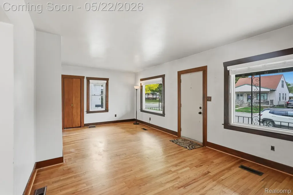 18616 Ruth Street Melvindale City MI 48122