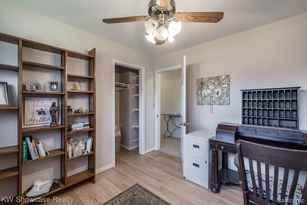 4344 Waterloo Street Waterford Charter Township MI 48329