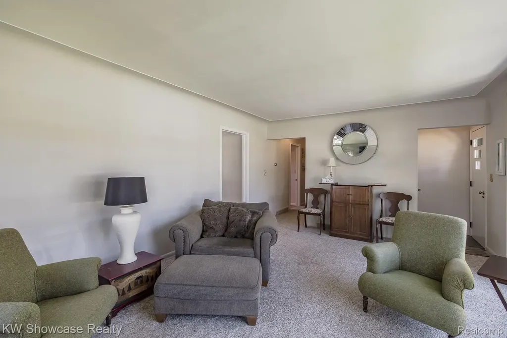4344 Waterloo Street Waterford Charter Township MI 48329