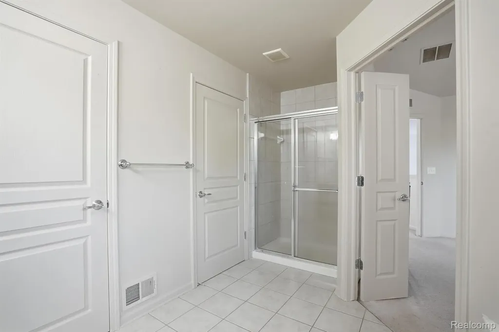 2240 Paddock Lane Canton Charter Township MI 48188