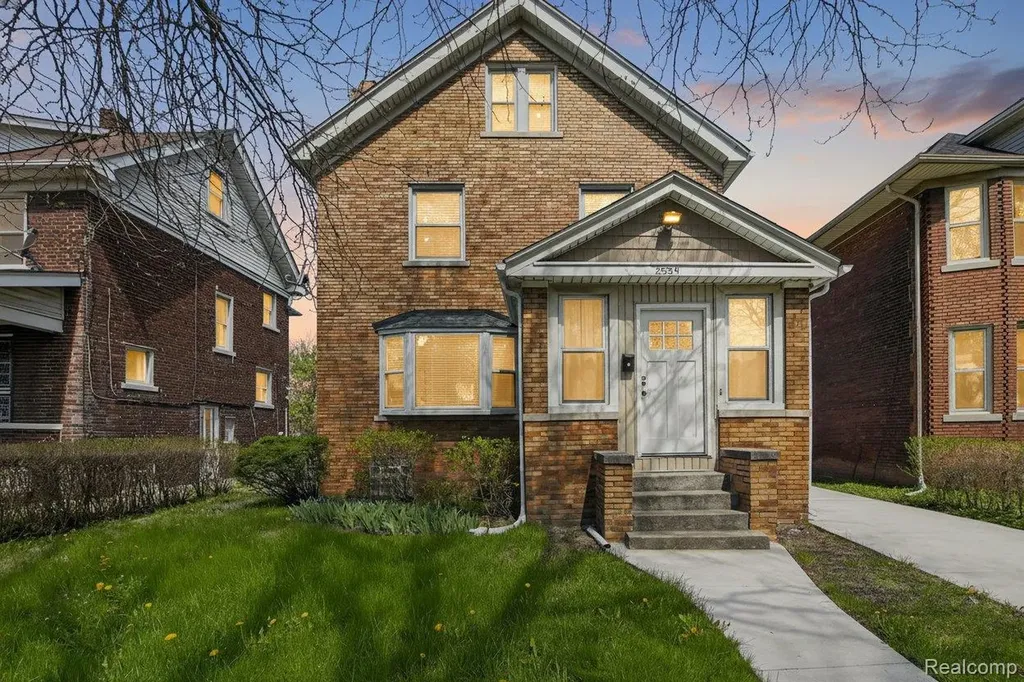 2534 Lamothe Street Detroit City MI 48206