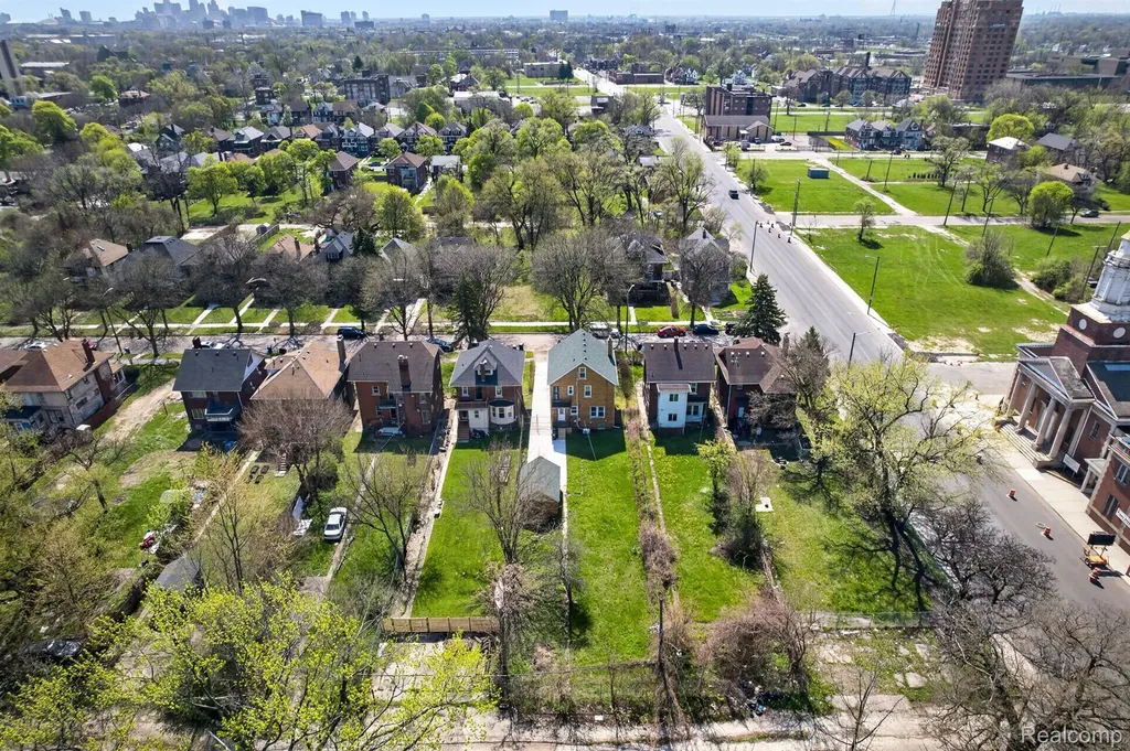 2534 Lamothe Street Detroit City MI 48206