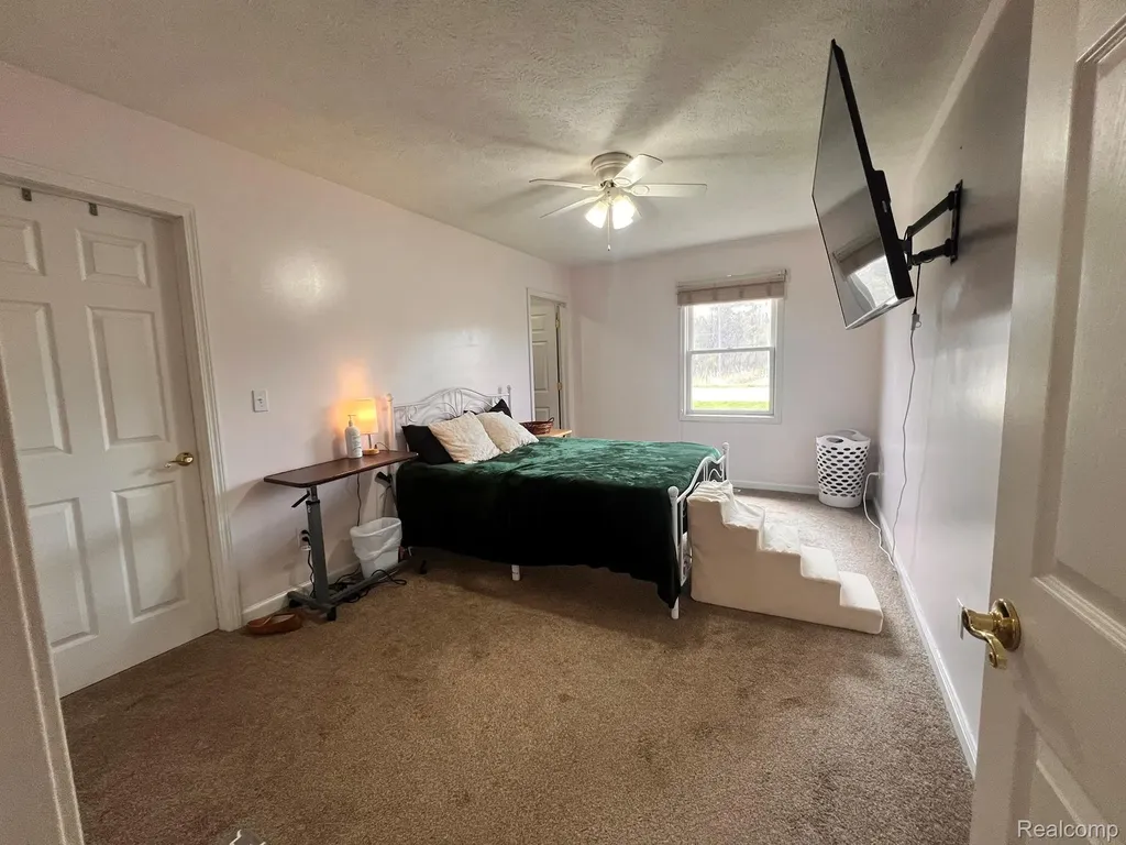 320 Roller Way Mayville Village MI 48744