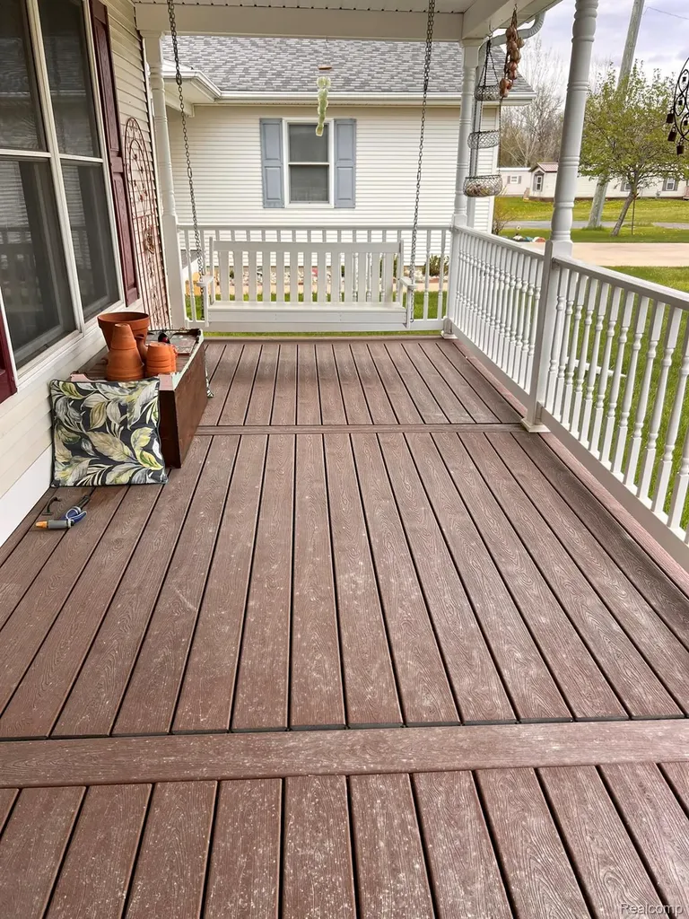 320 Roller Way Mayville Village MI 48744