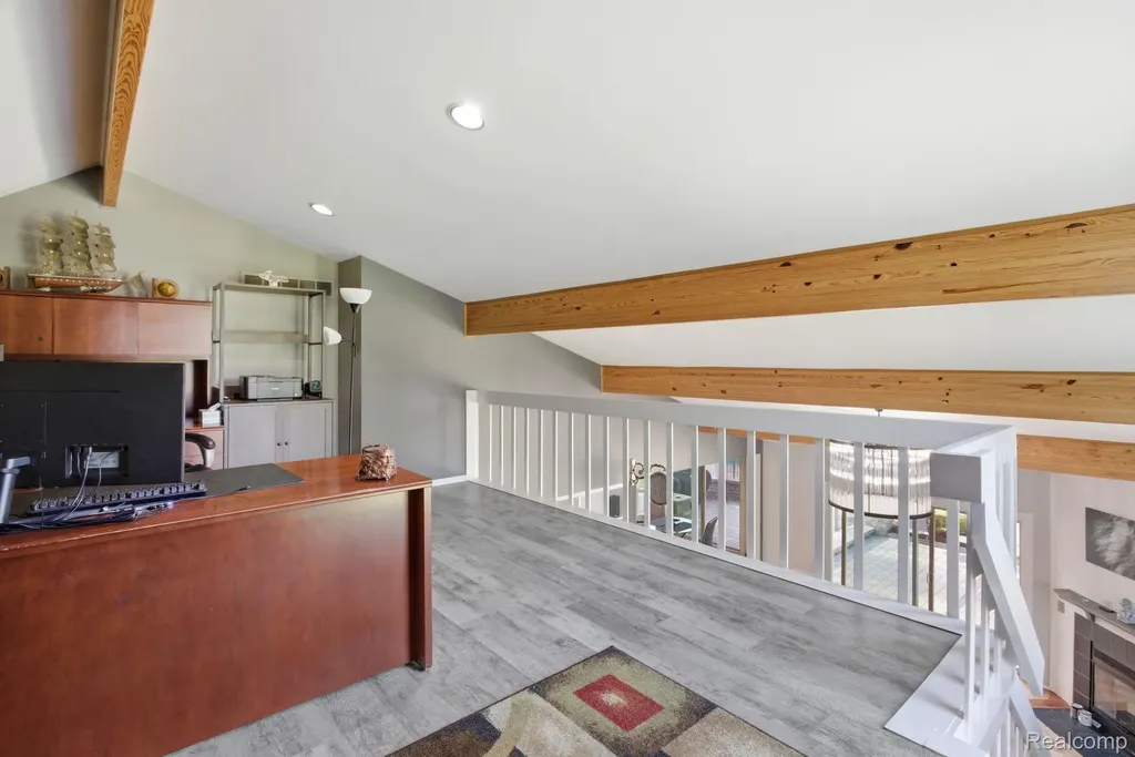 2411 Wixom Trail Milford Charter Township MI 48381