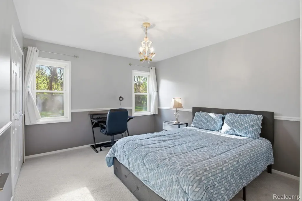 2411 Wixom Trail Milford Charter Township MI 48381