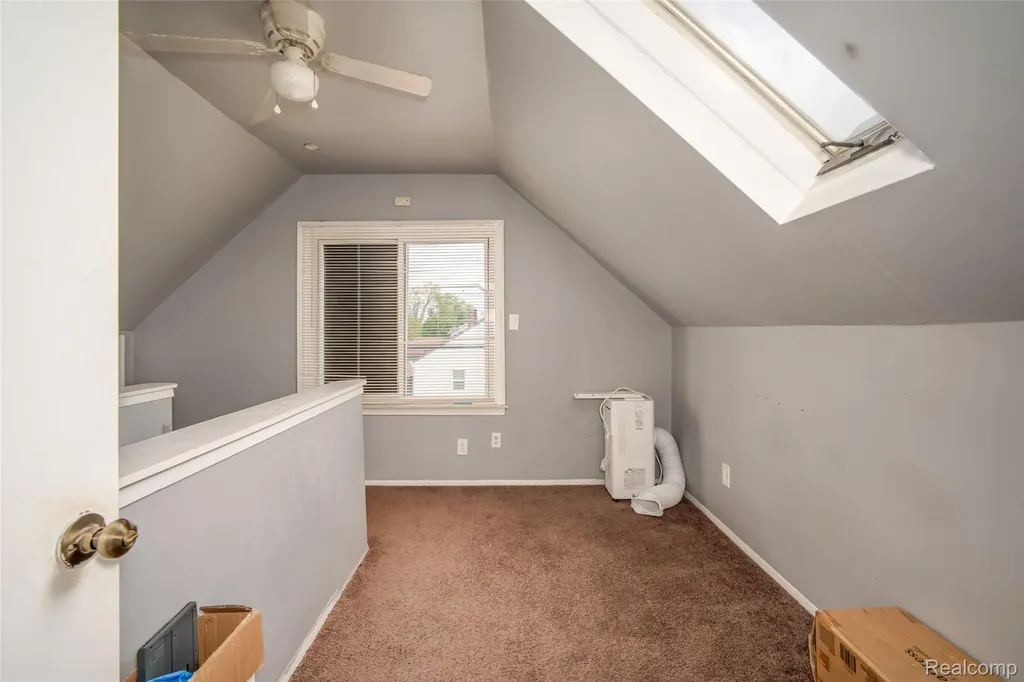 22173 Normandy Avenue Eastpointe City MI 48021