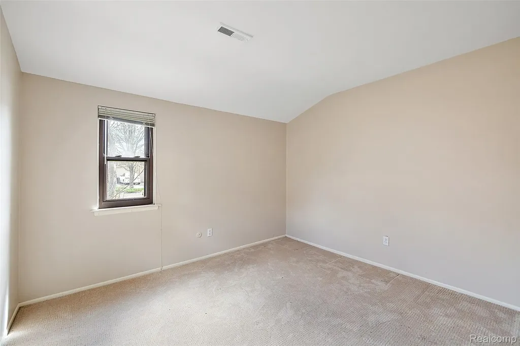 2905 Moon Lake Drive West Bloomfield Charter Township MI 48323