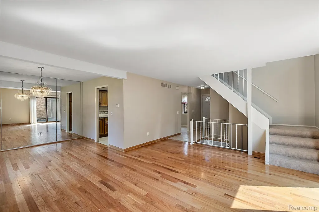 2905 Moon Lake Drive West Bloomfield Charter Township MI 48323