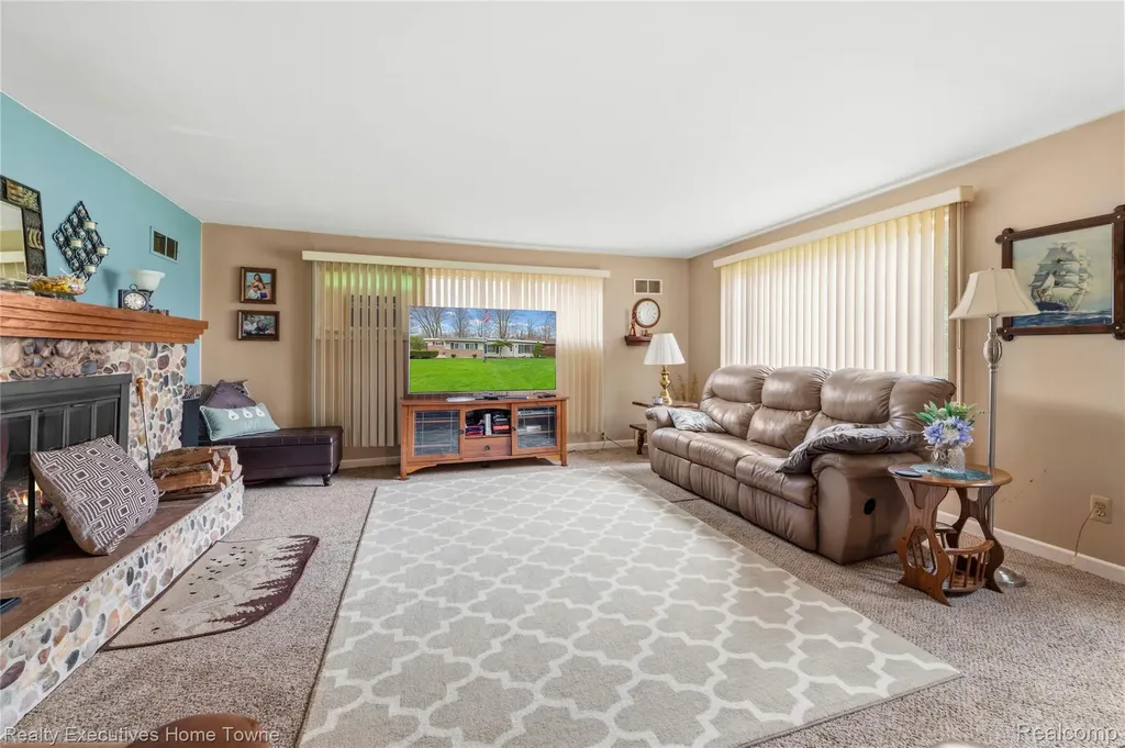 3368 Clyde Drive Burtchville Township MI 48059