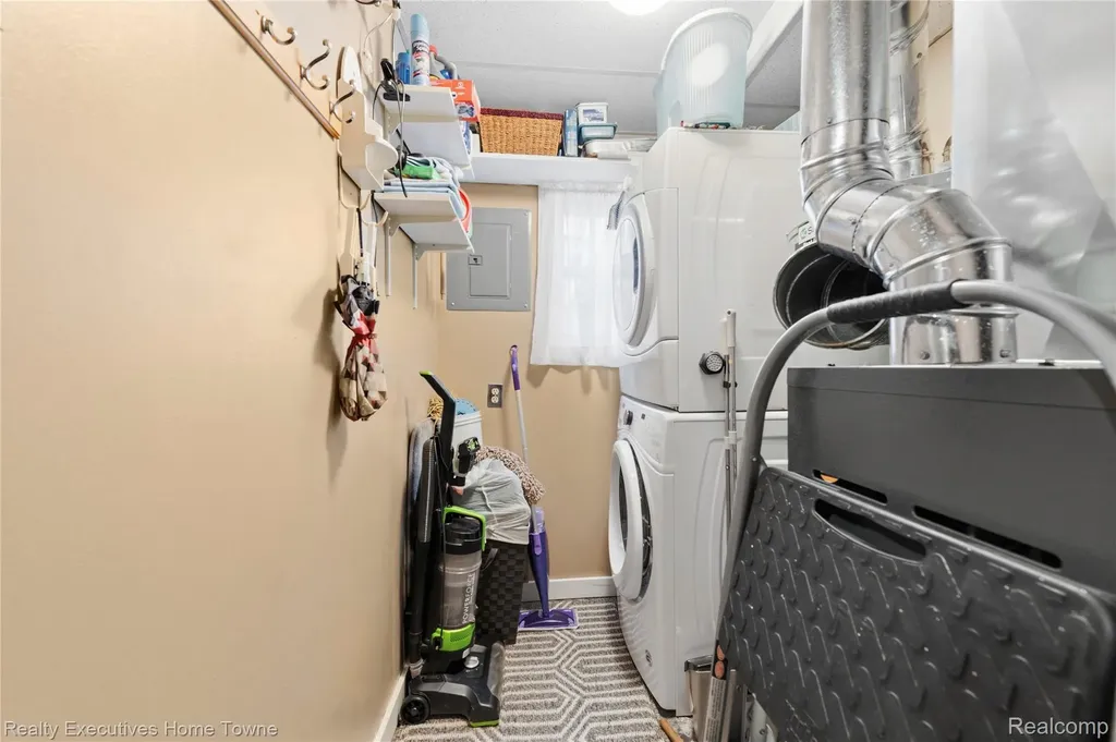 3368 Clyde Drive Burtchville Township MI 48059