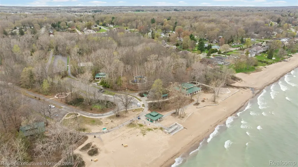 3368 Clyde Drive Burtchville Township MI 48059