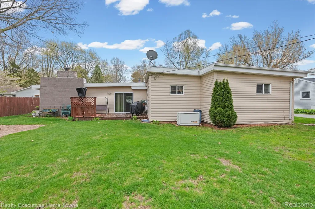 3368 Clyde Drive Burtchville Township MI 48059