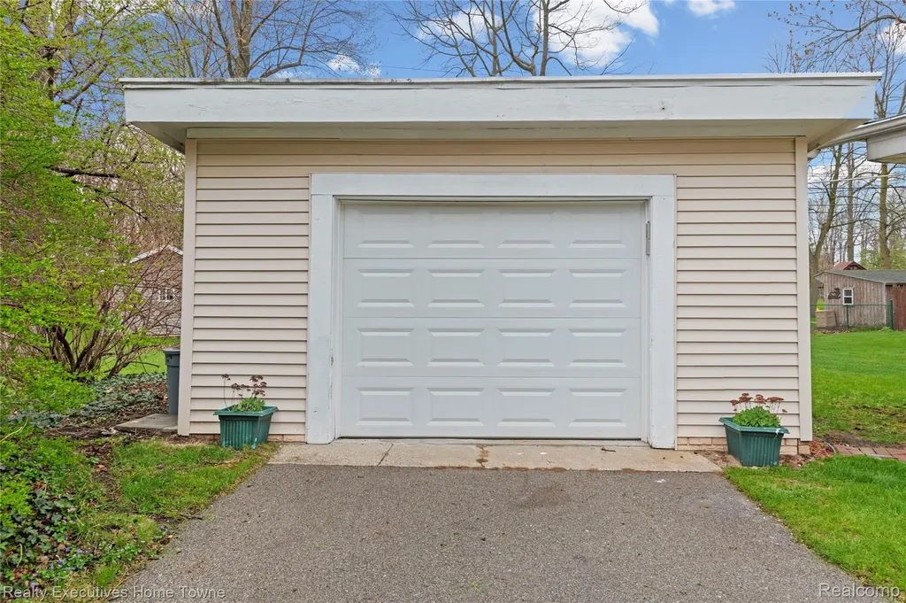 3368 Clyde Drive Burtchville Township MI 48059