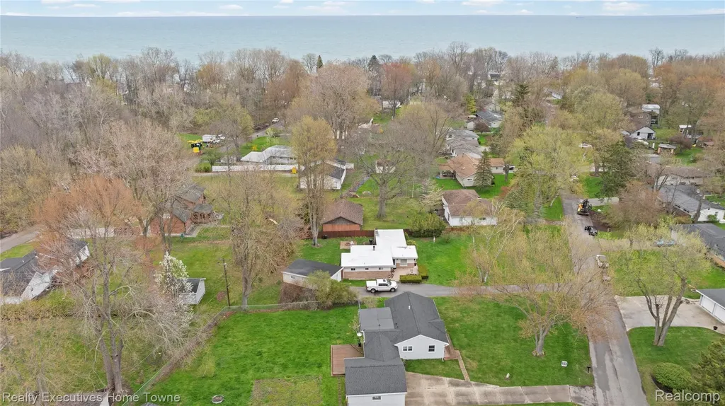 3368 Clyde Drive Burtchville Township MI 48059
