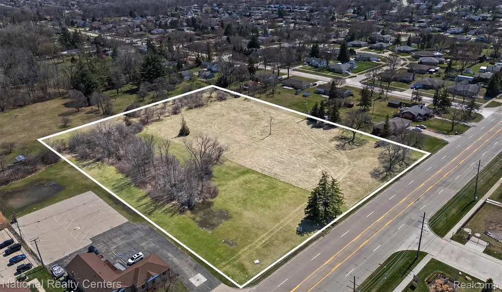 36164 Garfield Road Clinton Charter Township MI 48035