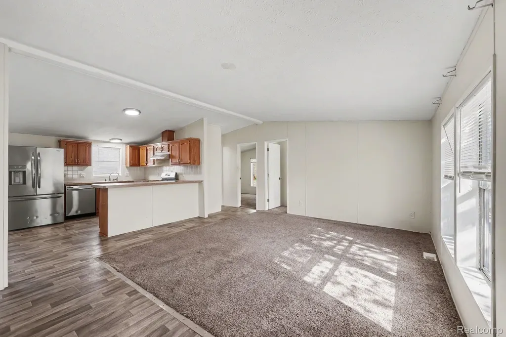 29656 Jamestown Drive Chesterfield Township MI 48051