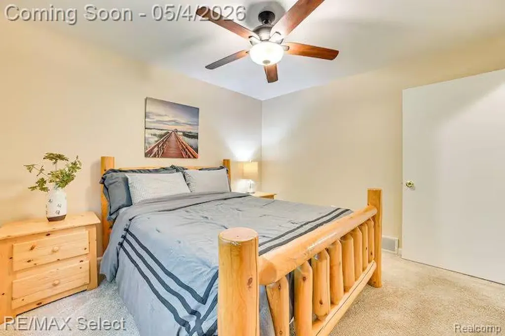 517 Monroe Boulevard Gerrish Township MI 48653