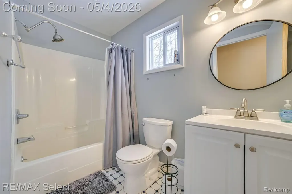 517 Monroe Boulevard Gerrish Township MI 48653