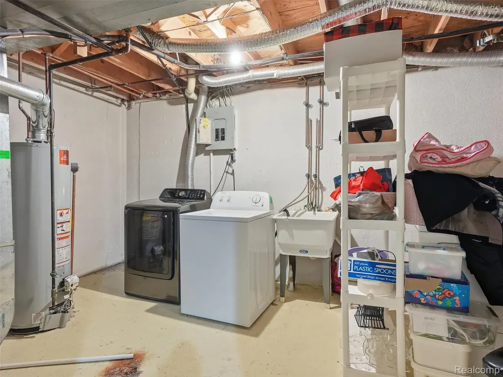 7342 Meadowridge Drive West Bloomfield Charter Township MI 48322