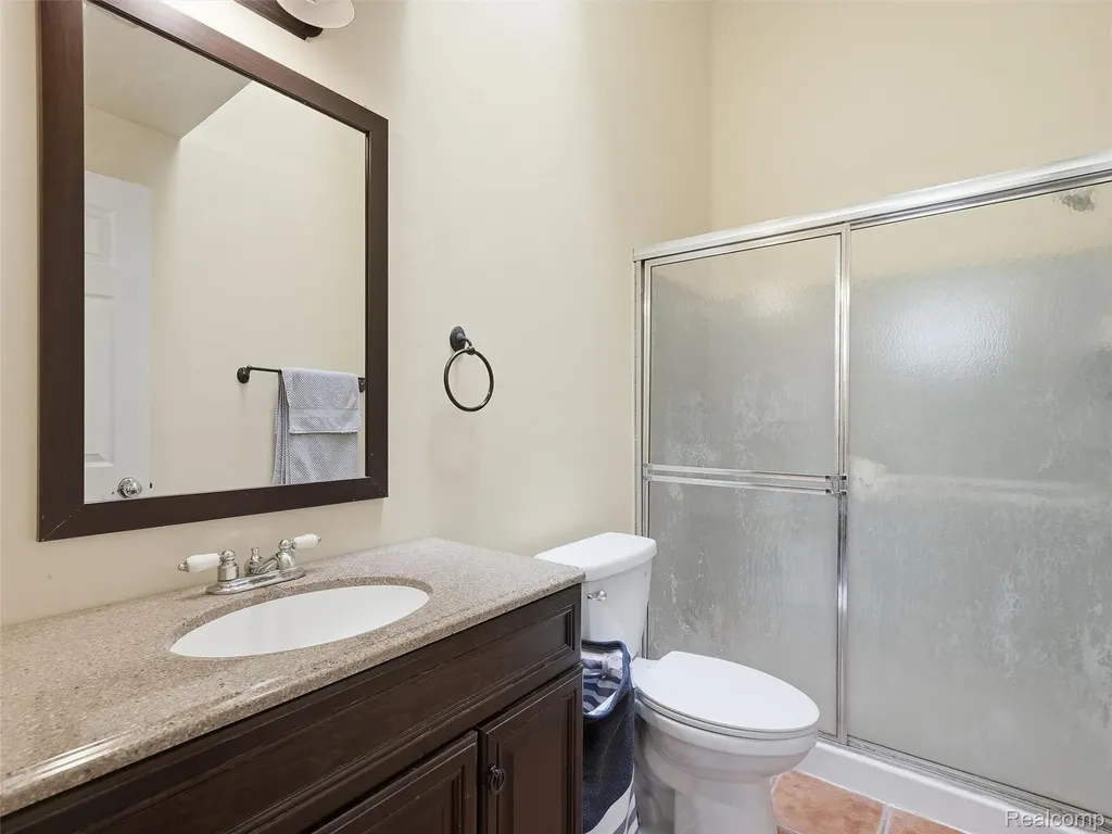 7342 Meadowridge Drive West Bloomfield Charter Township MI 48322