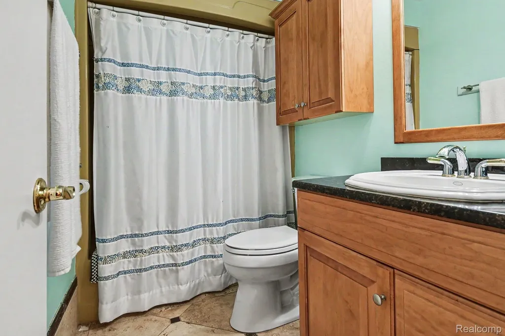 4134 N Weasel Trail Alcona Township MI 48742
