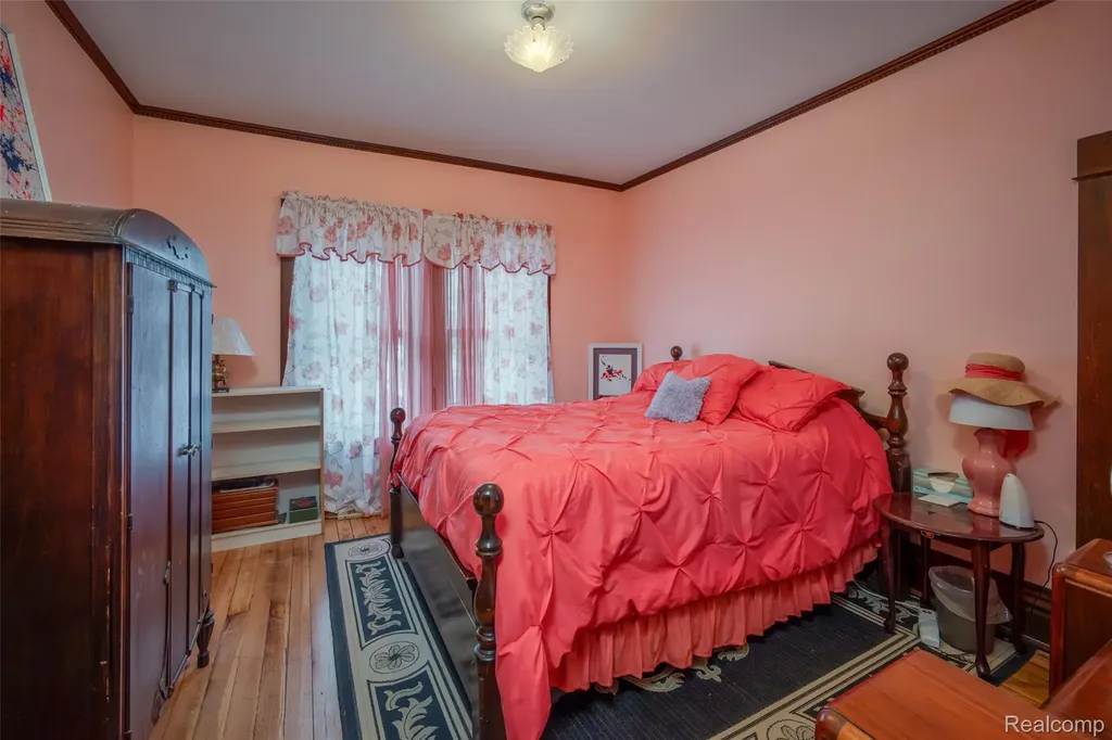 1749 Saint Clair River Drive Algonac City MI 48001