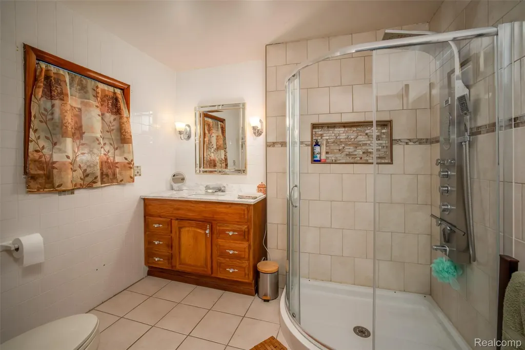 1749 Saint Clair River Drive Algonac City MI 48001
