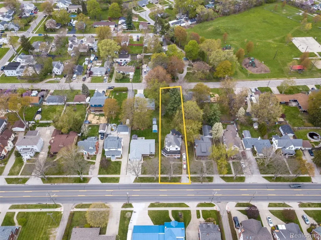 1749 Saint Clair River Drive Algonac City MI 48001