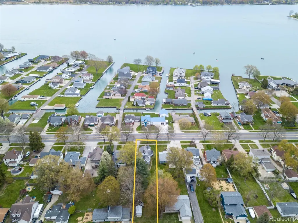 1749 Saint Clair River Drive Algonac City MI 48001