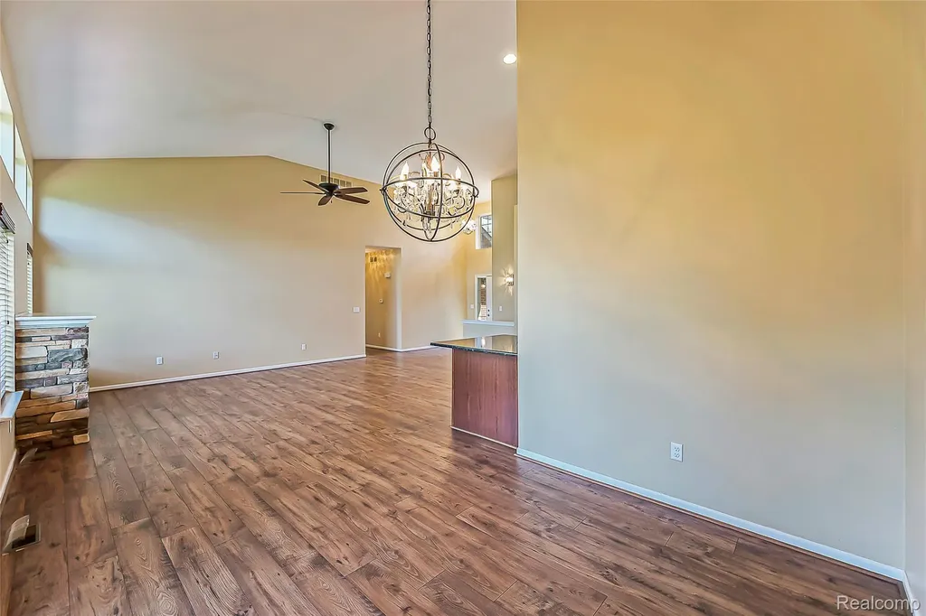 20605 Golf Ridge Circle Livonia City MI 48152