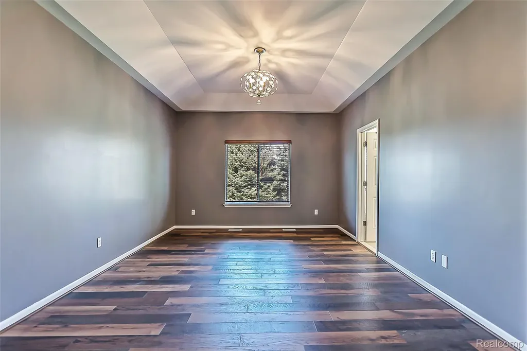 20605 Golf Ridge Circle Livonia City MI 48152