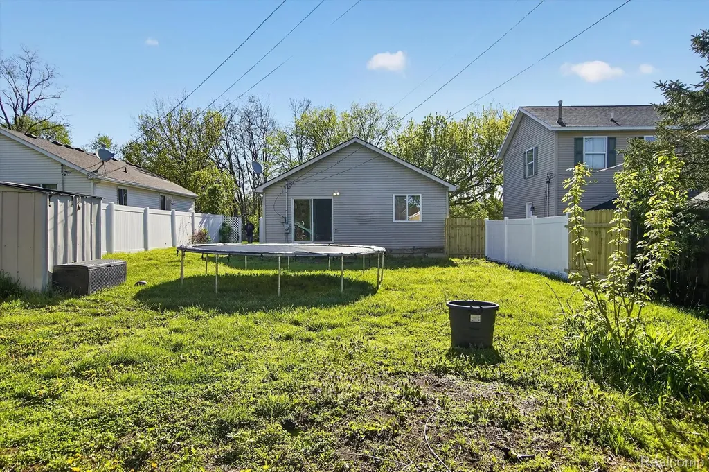5098 Langdon Drive Brighton Township MI 48114