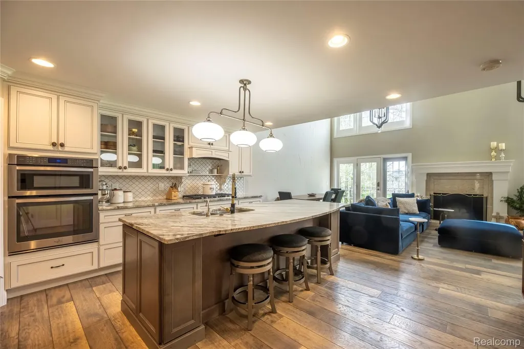 5467 Bristol Parke Drive Independence Charter Township MI 48348