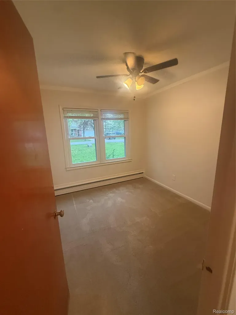 25626 Dunbar Street Southfield City MI 48033