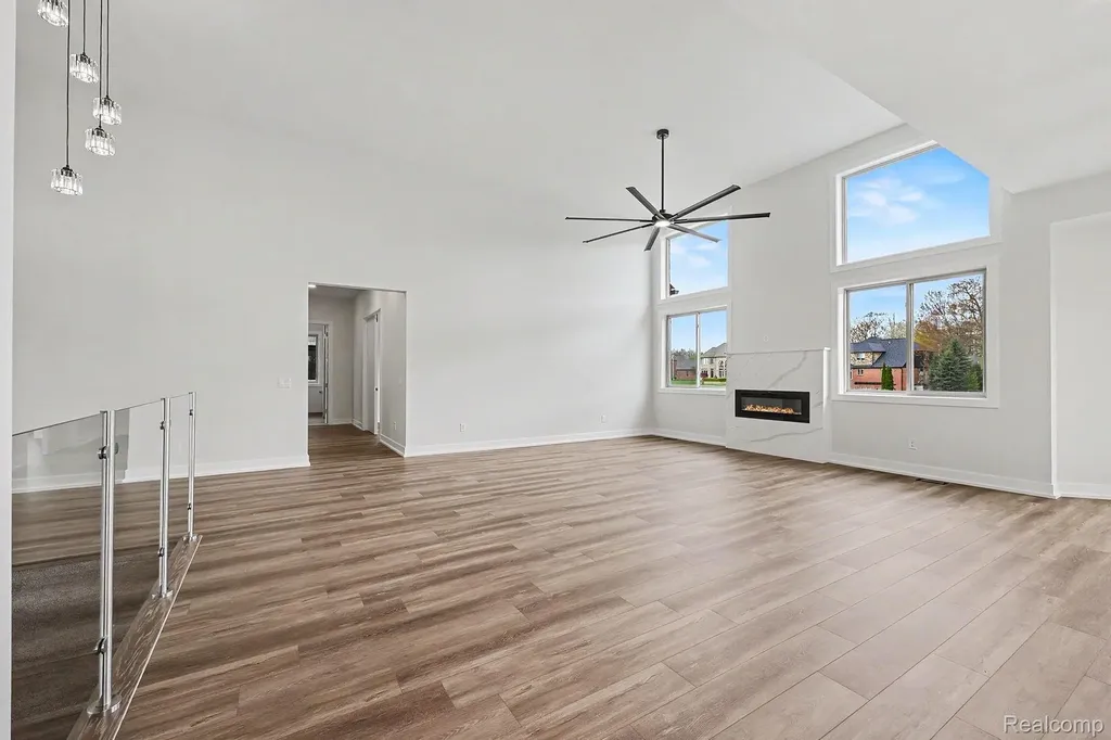 68503 Lake Angela Pointe Richmond City MI 48062